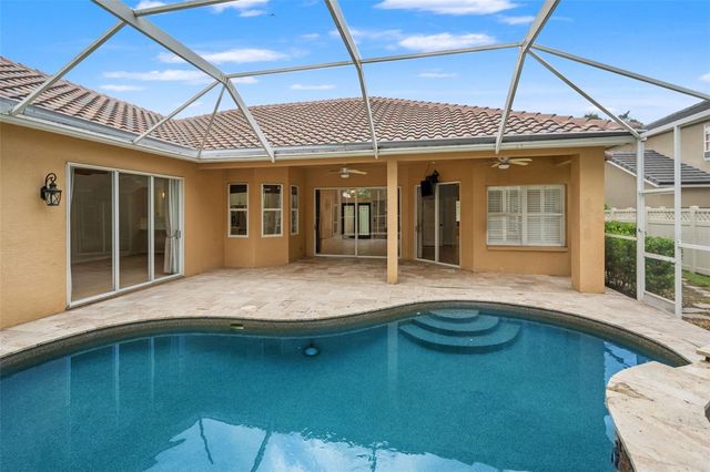 18115 REGENTS SQUARE DRIVE, Tampa, FL 33647
