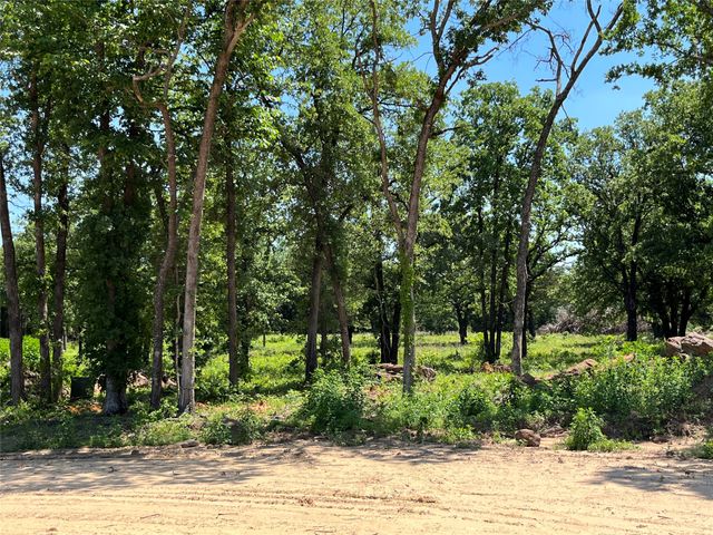 Lot 9 Kiowa Oaks Court, Gainesville, TX 76240