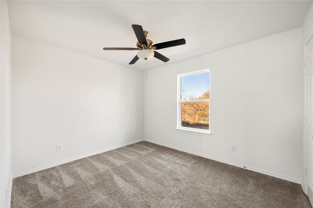 437 Whitney Court, Rio Vista, TX 76093