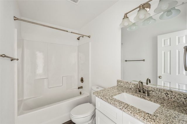 437 Whitney Court, Rio Vista, TX 76093