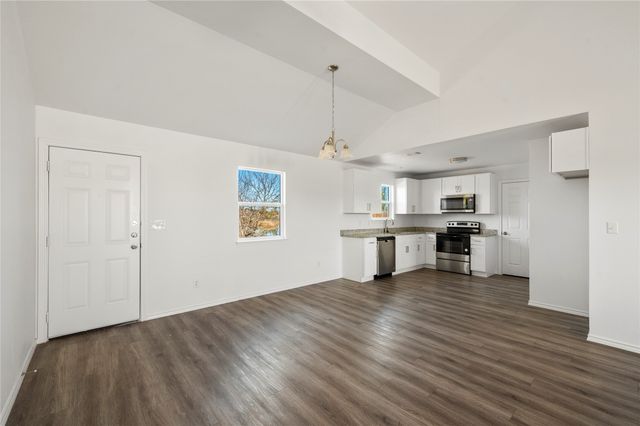 437 Whitney Court, Rio Vista, TX 76093