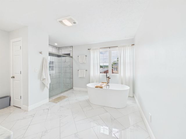213 David St., Hurricane, WV 25526