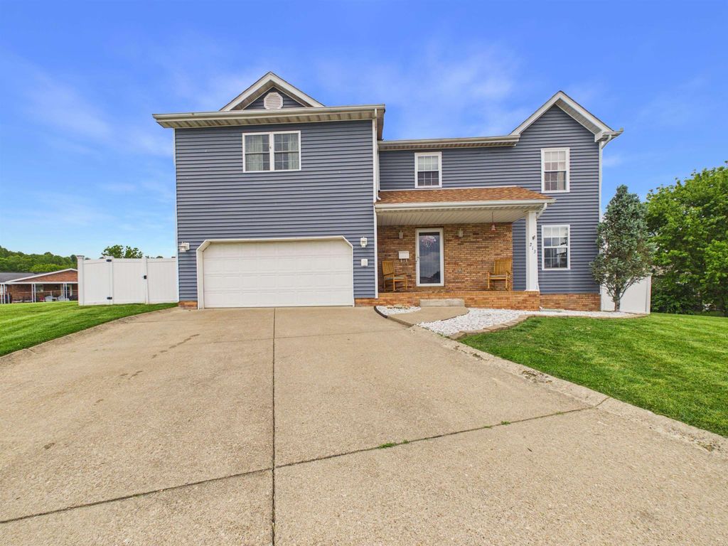 213 David St., Hurricane, WV 25526