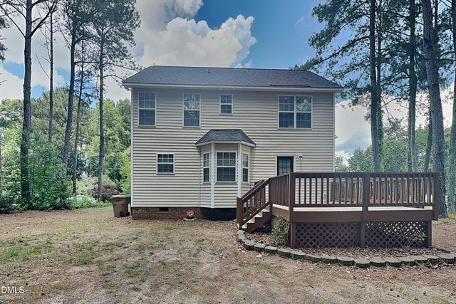 104 Roundtree Court, Clayton, NC 27520