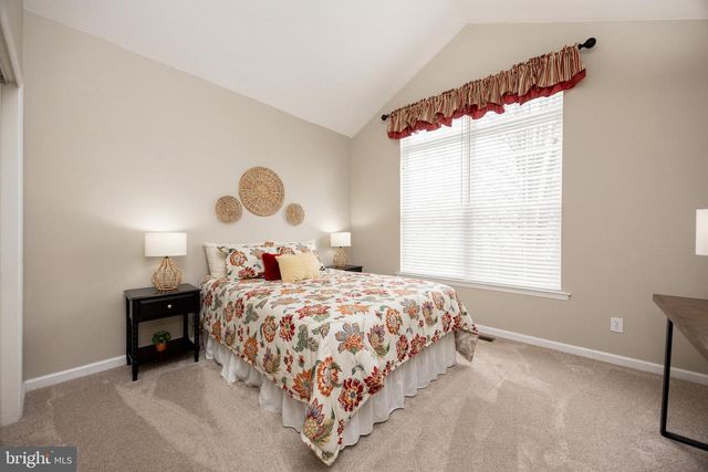 1204 BELLOWS CT, Downingtown, PA 19335