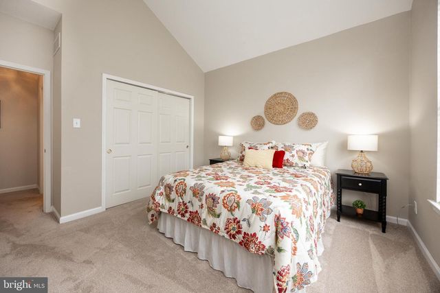 1204 BELLOWS CT, Downingtown, PA 19335