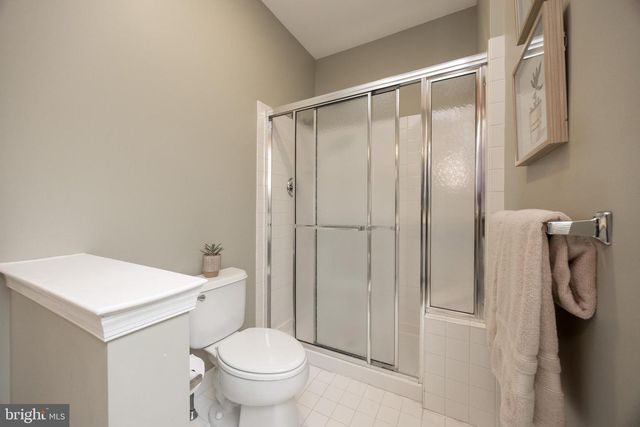 1204 BELLOWS CT, Downingtown, PA 19335