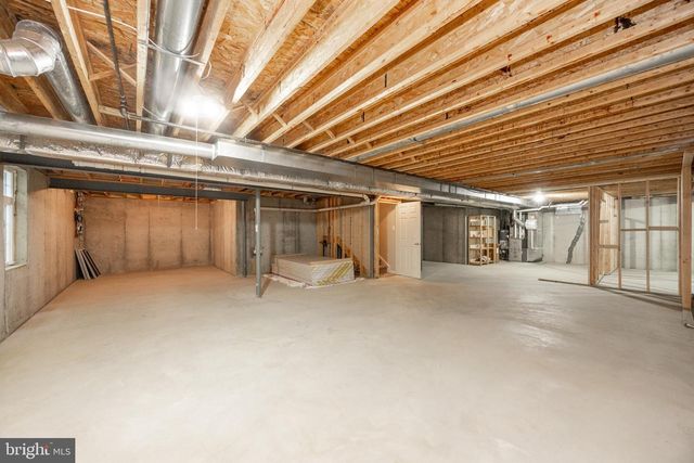 1204 BELLOWS CT, Downingtown, PA 19335