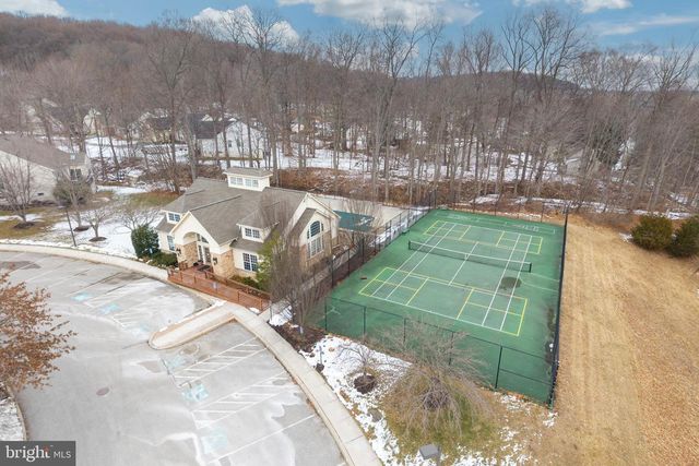 1204 BELLOWS CT, Downingtown, PA 19335