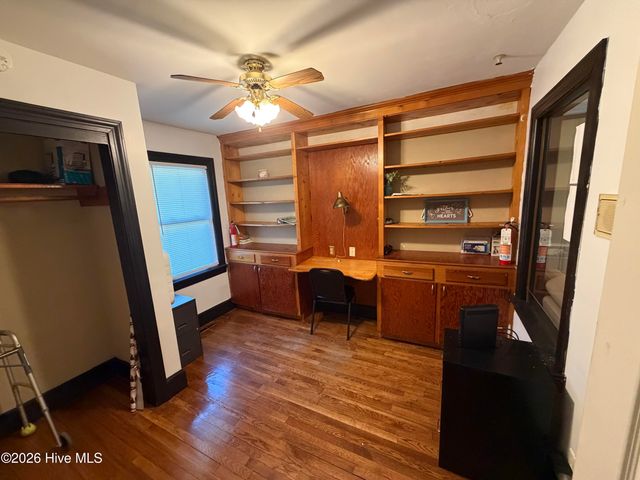 310 Greenfield Boulevard, Greenville, NC 27834