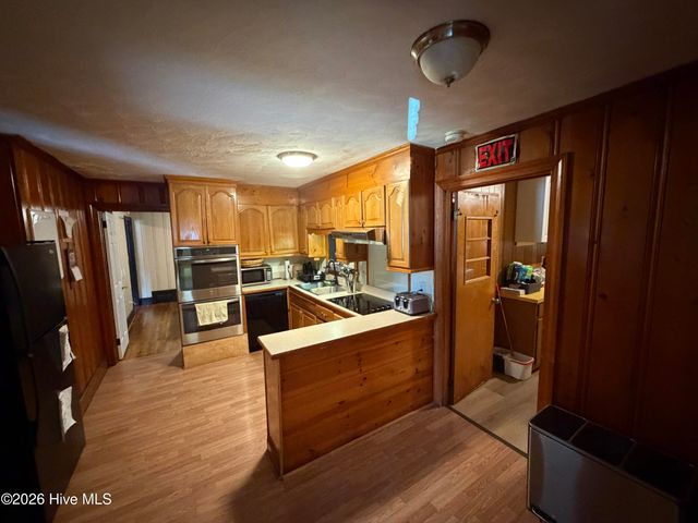 310 Greenfield Boulevard, Greenville, NC 27834