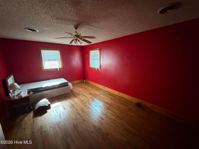 310 Greenfield Boulevard, Greenville, NC 27834