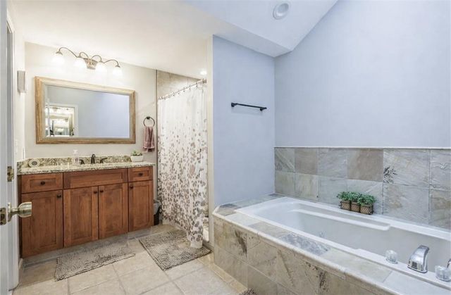 14 Walpole Court, Perinton, NY 14450