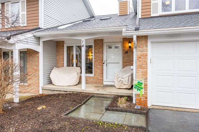 14 Walpole Court, Perinton, NY 14450