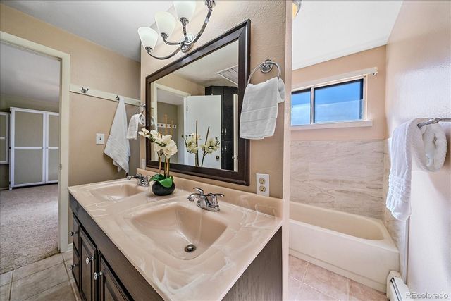 9700 W 76th Place, Arvada, CO 80005