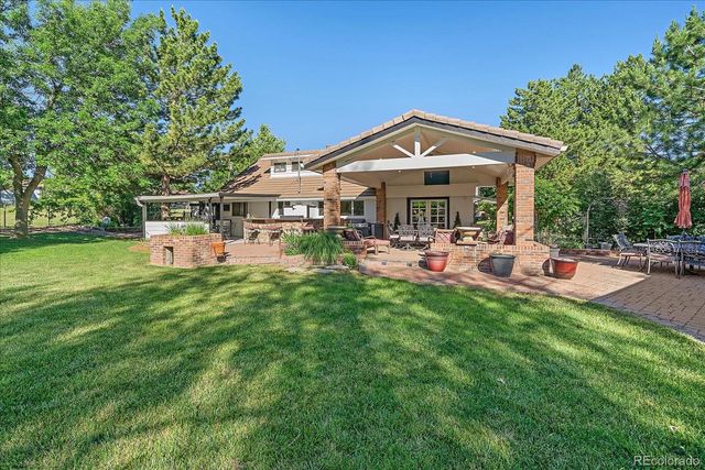9700 W 76th Place, Arvada, CO 80005