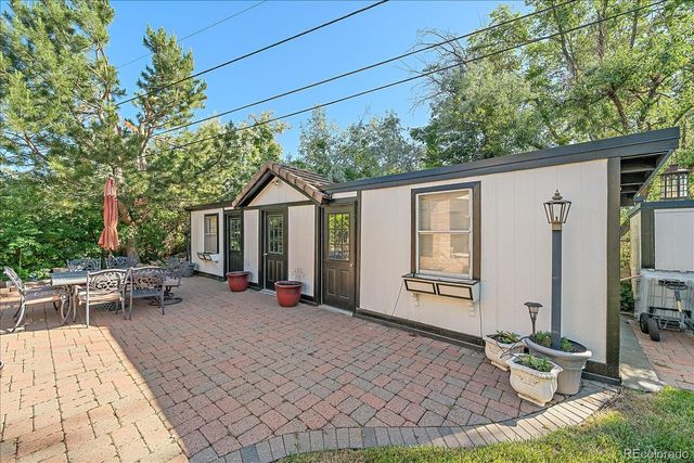 9700 W 76th Place, Arvada, CO 80005