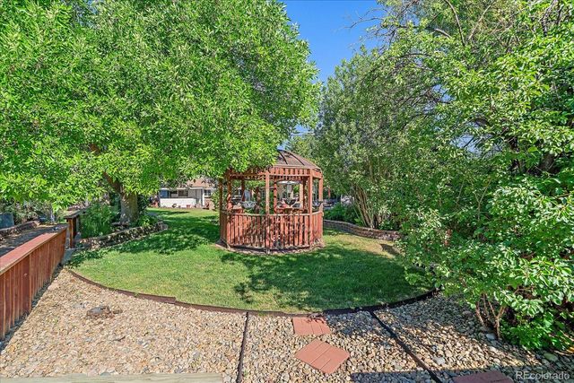9700 W 76th Place, Arvada, CO 80005