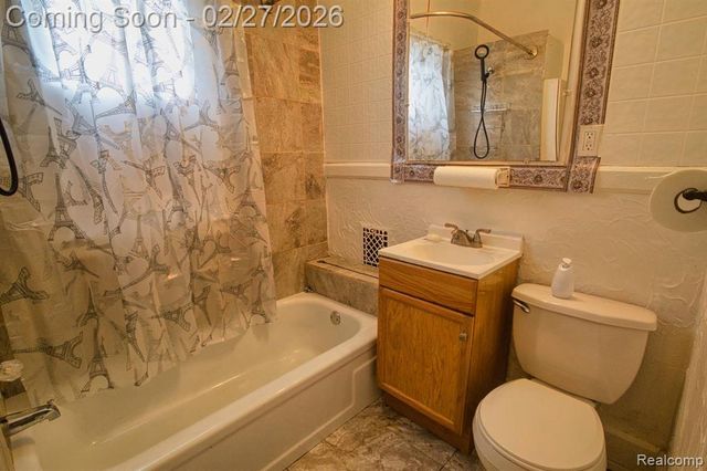 4518 Bewick Street, Detroit, MI 48214