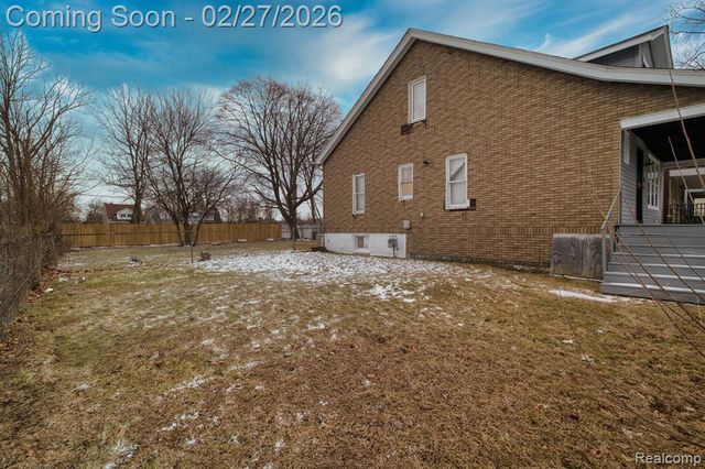 4518 Bewick Street, Detroit, MI 48214