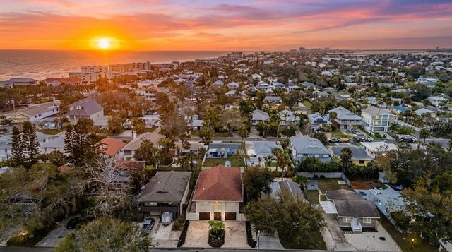 118 10TH AVENUE, Indian Rocks Beach, FL 33785