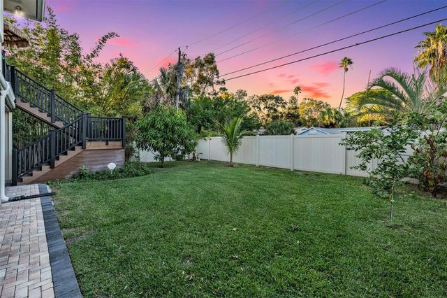 118 10TH AVENUE, Indian Rocks Beach, FL 33785