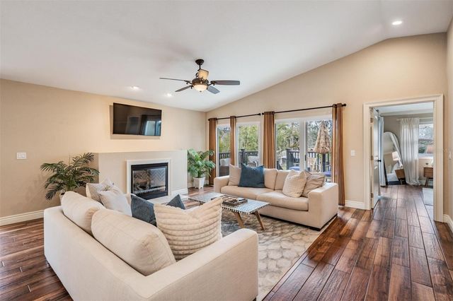 118 10TH AVENUE, Indian Rocks Beach, FL 33785