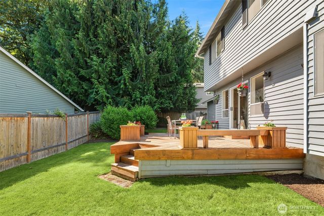 4230 205 Place NE, Sammamish, WA 98074