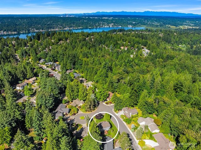 4230 205 Place NE, Sammamish, WA 98074