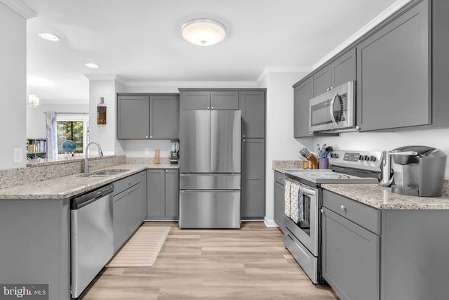 233 STRATFORD DR, Colonial Beach, VA 22443