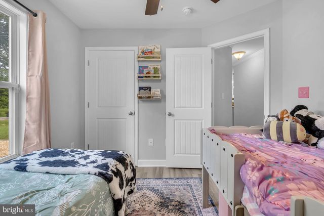 233 STRATFORD DR, Colonial Beach, VA 22443