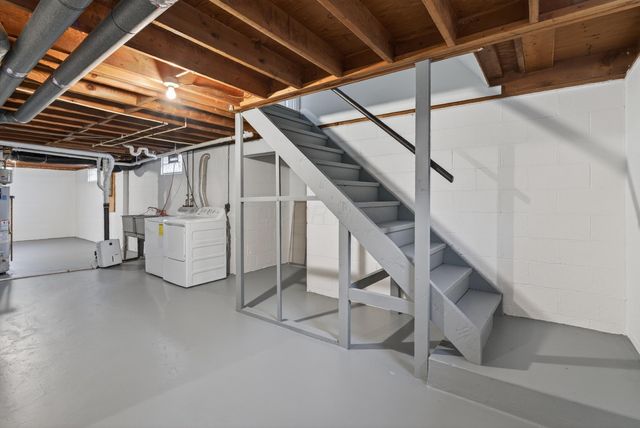 1301 Bernhard Road, Columbus, OH 43227