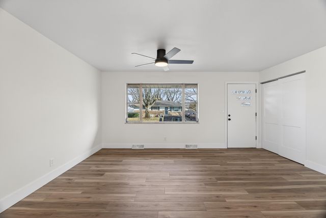 1301 Bernhard Road, Columbus, OH 43227