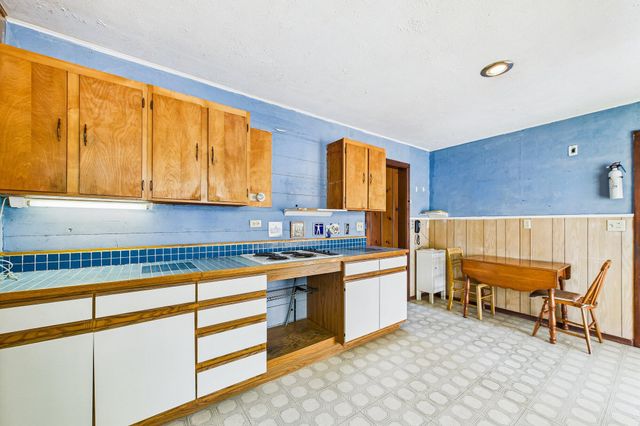 243 Newell Drive, Fortuna, CA 95540