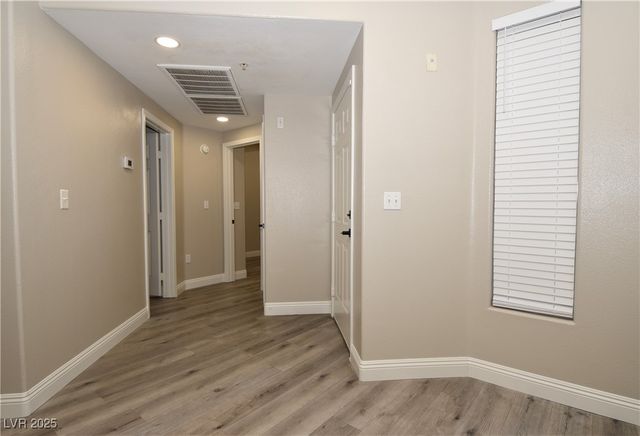 7155 South Durango Drive 207, Las Vegas, NV 89113