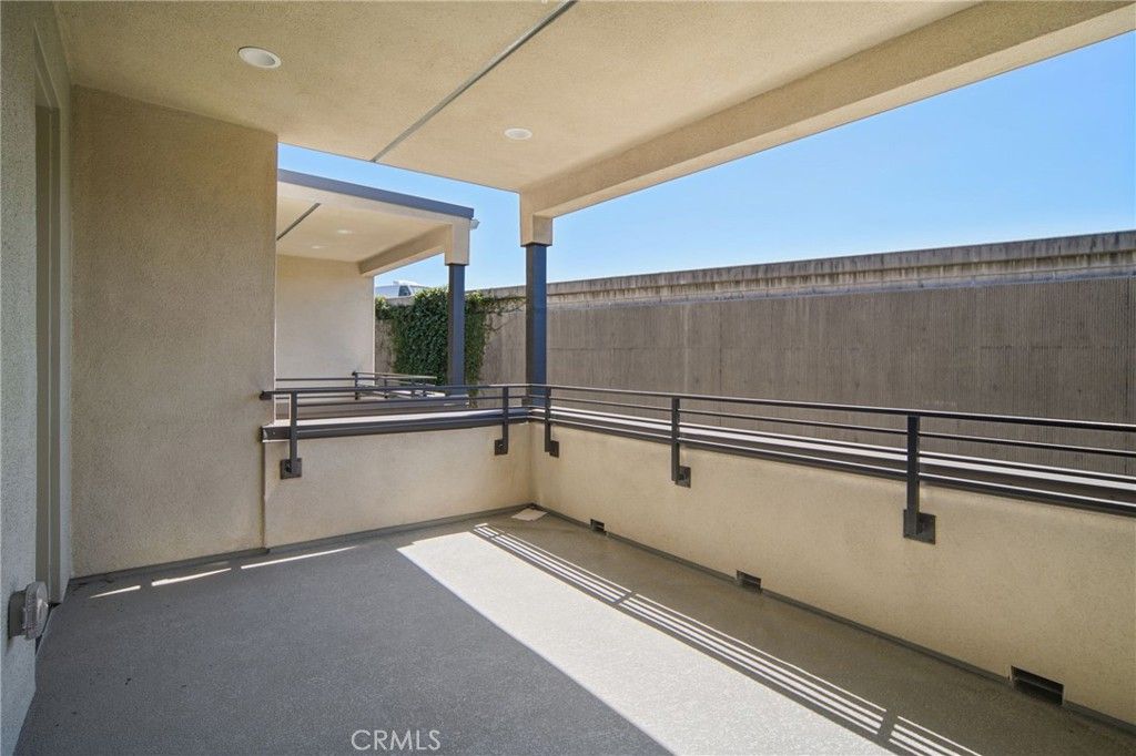 Image 26 of property listing at 152 Balsawood, Tustin, CA 92780