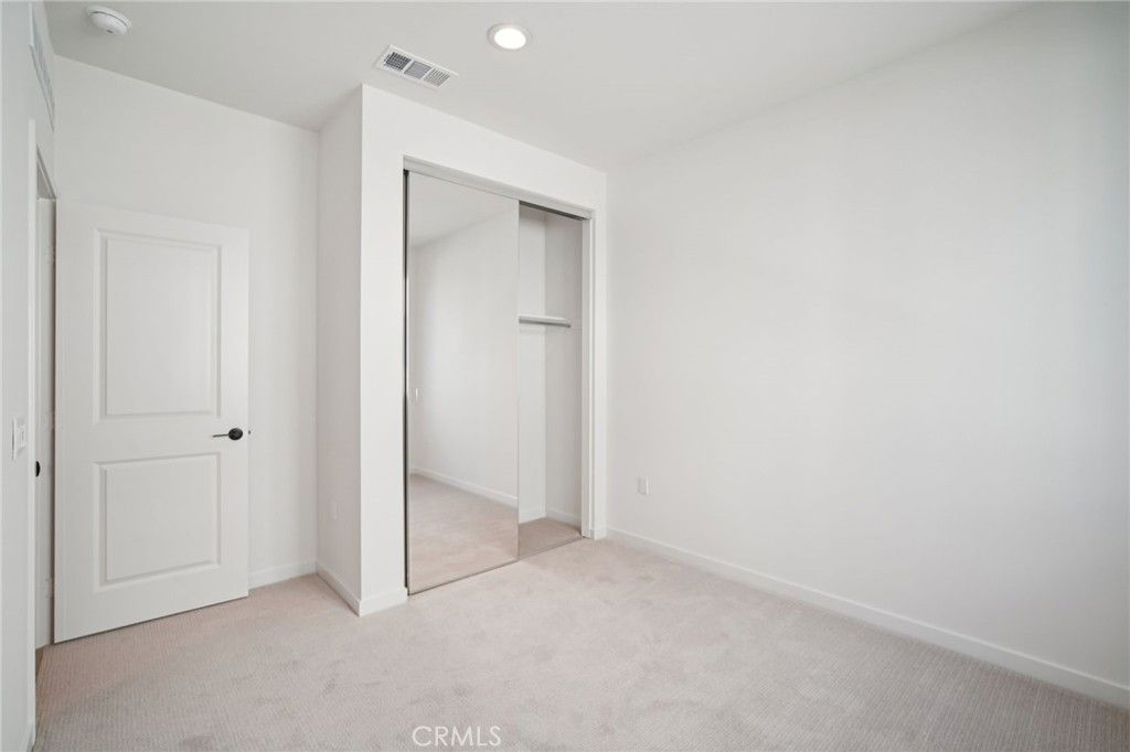 Image 36 of property listing at 152 Balsawood, Tustin, CA 92780