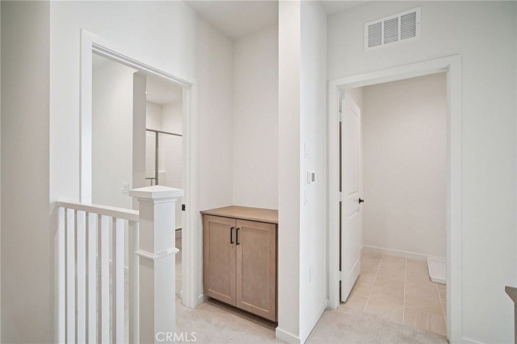 Image 39 of property listing at 152 Balsawood, Tustin, CA 92780