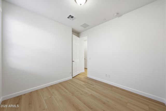 1696 E BRIDGEPORT Parkway, Gilbert, AZ 85295