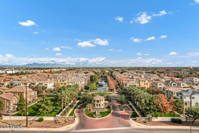 1696 E BRIDGEPORT Parkway, Gilbert, AZ 85295