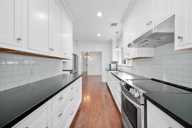 285 NE 105th St, Miami Shores, FL 33138