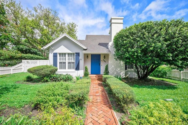 285 NE 105th St, Miami Shores, FL 33138