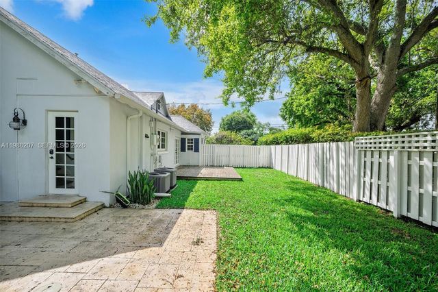 285 NE 105th St, Miami Shores, FL 33138