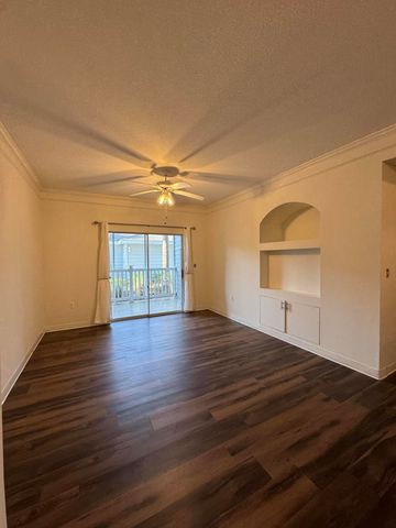 1300 Park West Boulevard Unit 401, Mount Pleasant, SC 29466