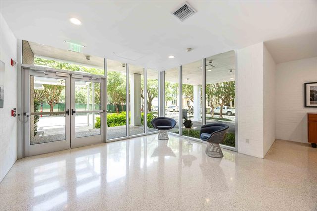 3600 Montrose Boulevard 304, Houston, TX 77006