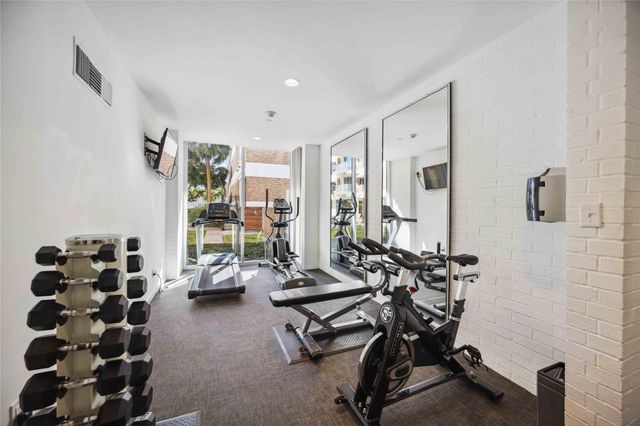 3600 Montrose Boulevard 304, Houston, TX 77006