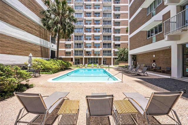 3600 Montrose Boulevard 304, Houston, TX 77006