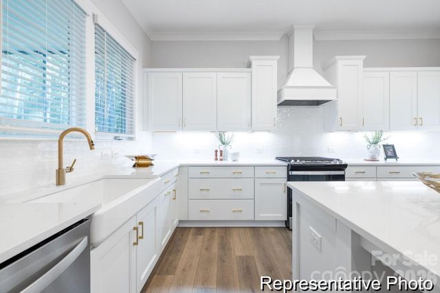 106 W Rice Planters Way 8p, Statesville, NC 28625