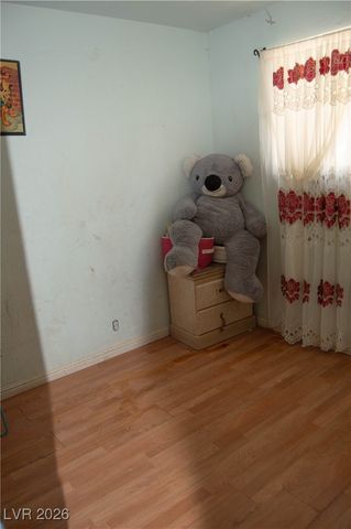 1905 West McDonald Avenue, North Las Vegas, NV 89032