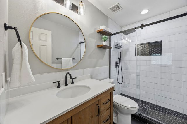 4108 Windy Meadow Drive, Corinth, TX 76208